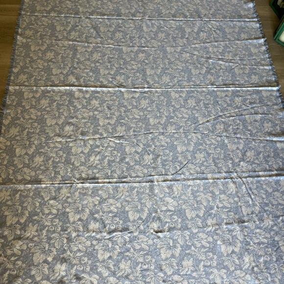 Blue Leaves Tablecloth And 9 Napkins  Fall Autumn Thanksgiving Linens 74x54 EC - Picture 7 of 16